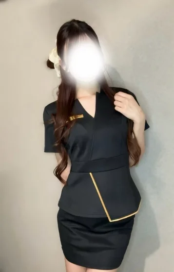黒崎えな