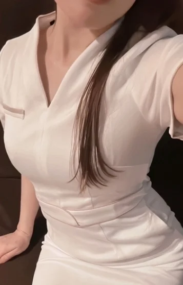 桐谷あやの【L】