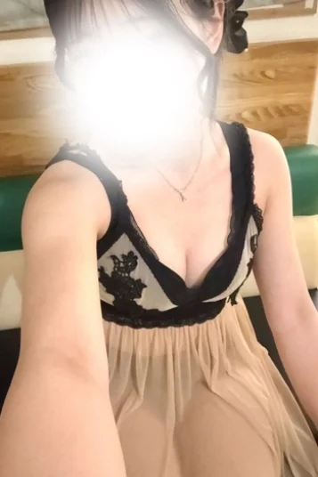 みい