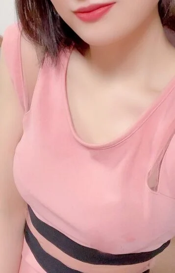 長谷川あみ