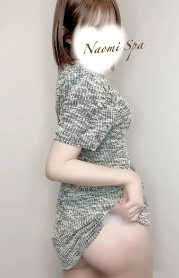 白桃まな