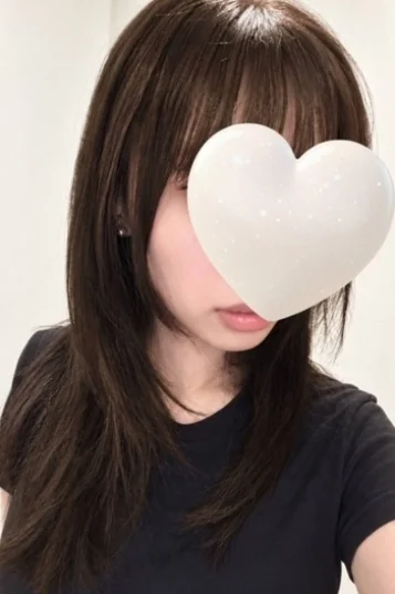 衛藤ひなた