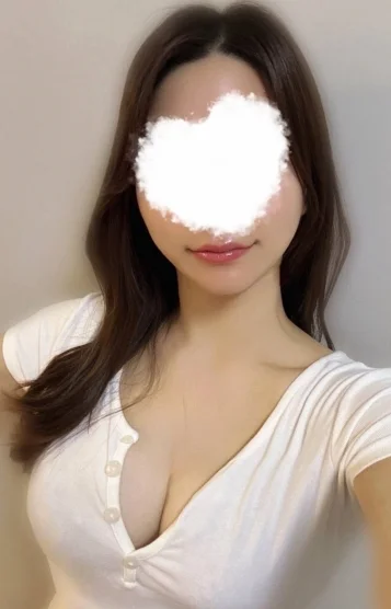 白咲なみ