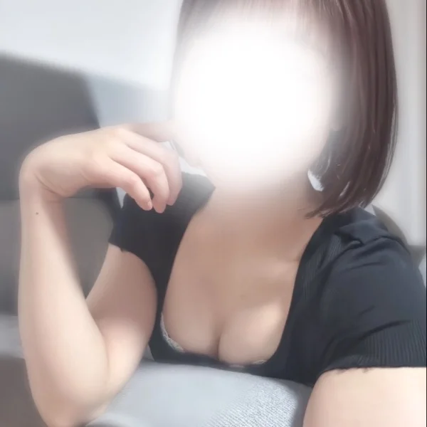 15時〜21時で出勤🐣💛