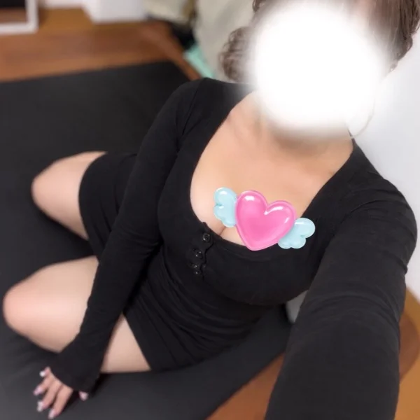 本日10/1  木　20：00〜100分まで❣️