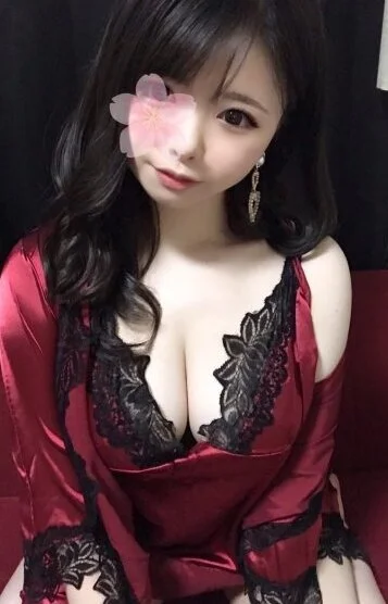 蓮水ひな