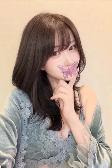 あや