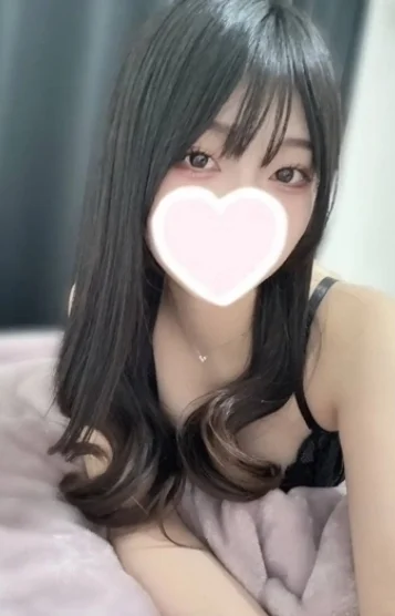 藤 ひなの