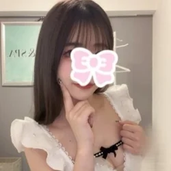 【速報】本日🌺るな さん(24歳)💜ご...