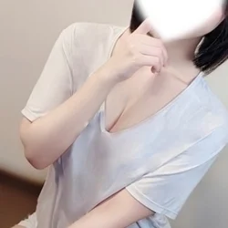 七海ゆうな