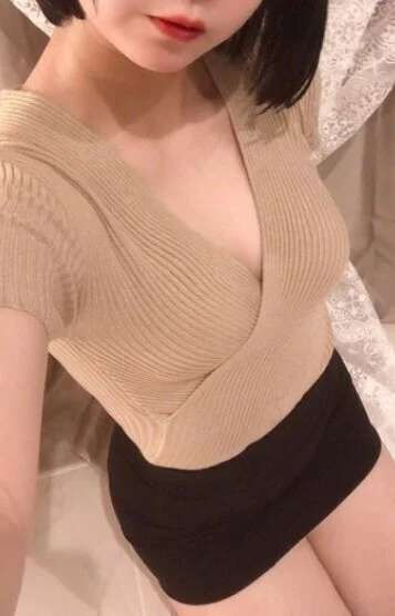 朝比奈 ここ