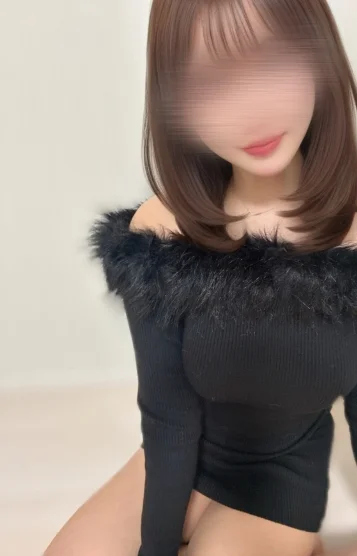キュート系彼女　もも
