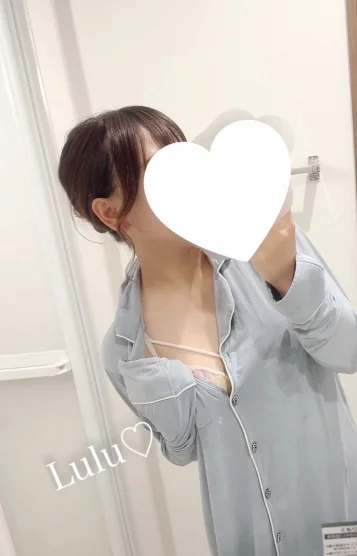 艶やか系彼女 るる
