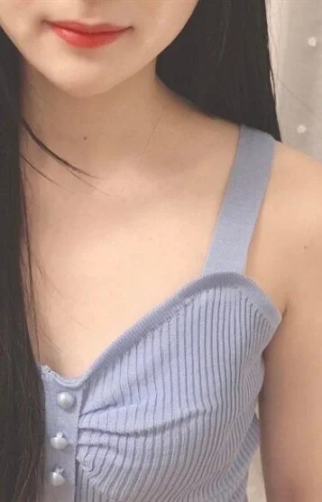萩原慧奈
