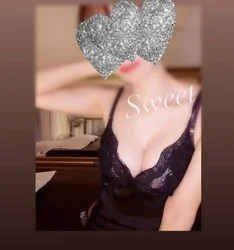 一緒にクリスマス過ごしてくだ さい😭笑