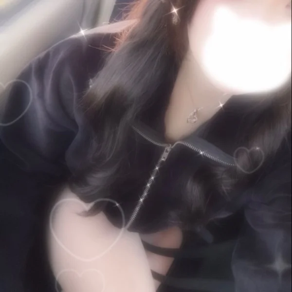 今日13時~22時出勤してます🌟