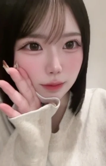 伊黒かりん