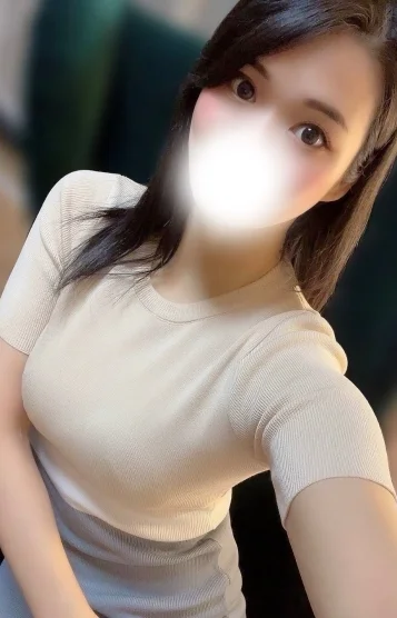 小泉るな