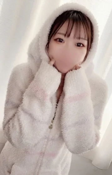 愛瀬みゆ
