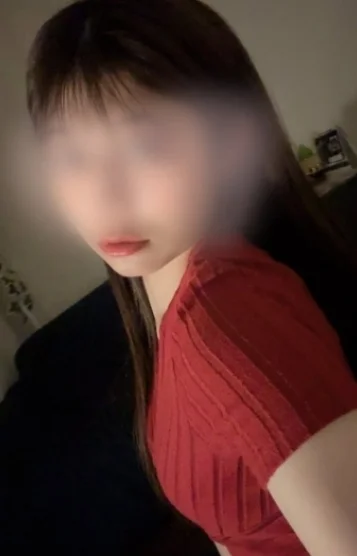 佐藤ひな
