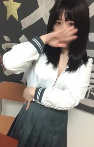 さとみ