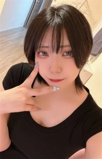やや