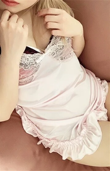 あや