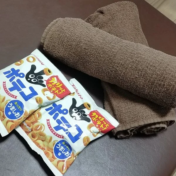 おやつと出勤しました🙌