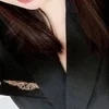 にあ