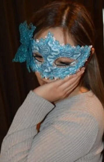 板野友美
