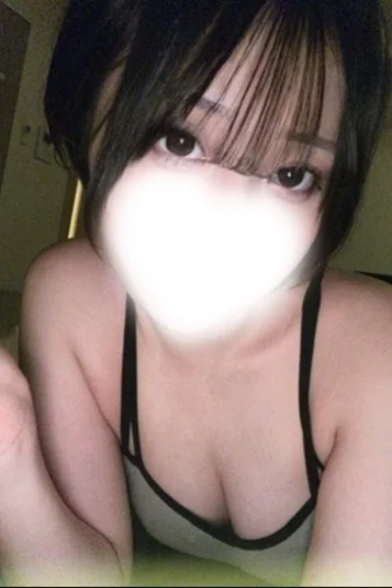 長谷川　りな