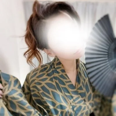 噂のハーフ系美女セラピスト！本日満員御礼！！