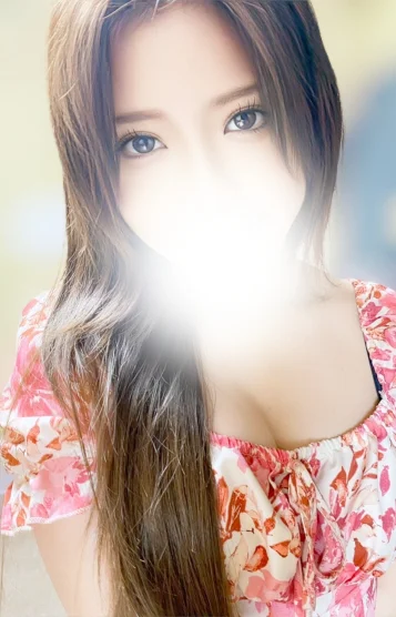 新人✨桃山ゆいな