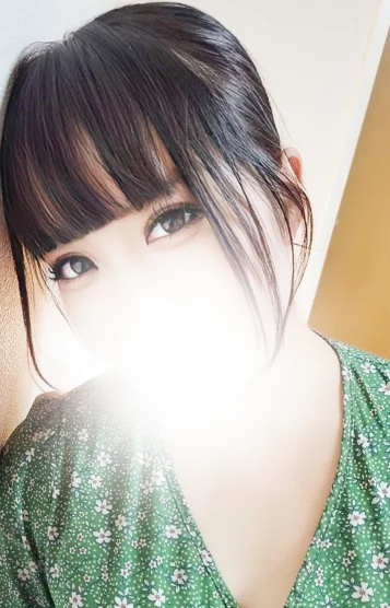 本日2/8デビュー✨