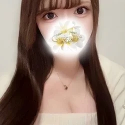 松嶋くれあ