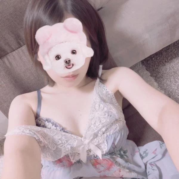 メイクの雰囲気変えようか悩み中
