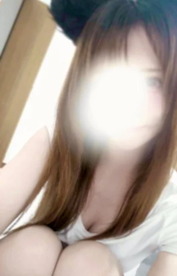 新人りか