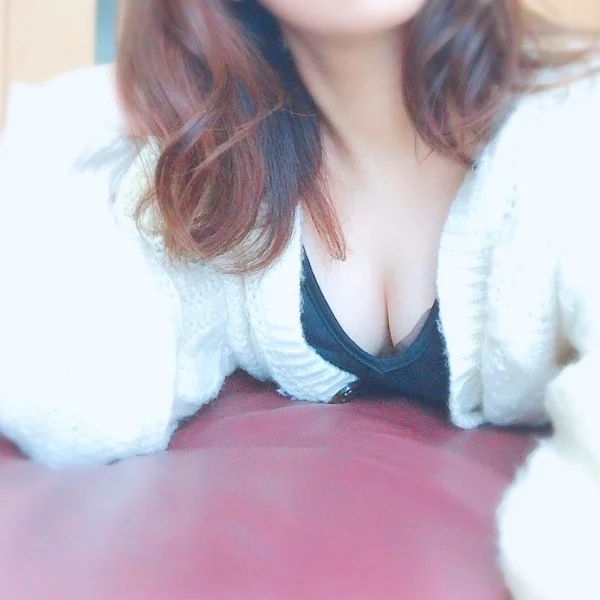 18日20:30〜ご予約お待ちしてます🐰