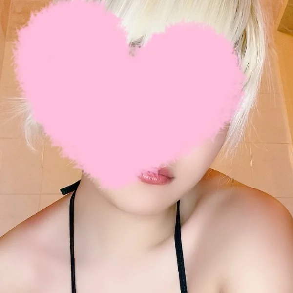 ちゅっ(´ ｡•ω•｡)っ⌒♡｡．