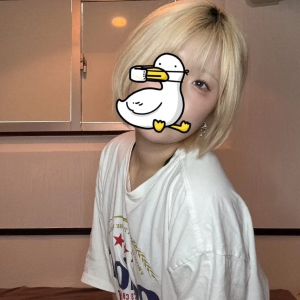 まってます