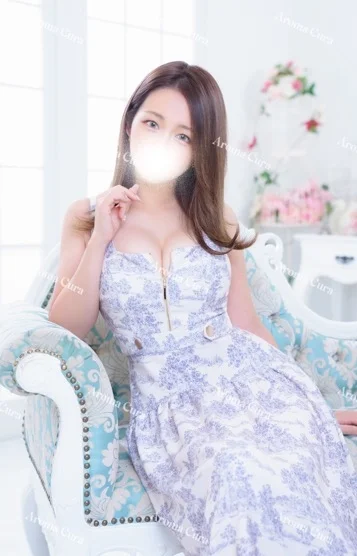 小夏 まな