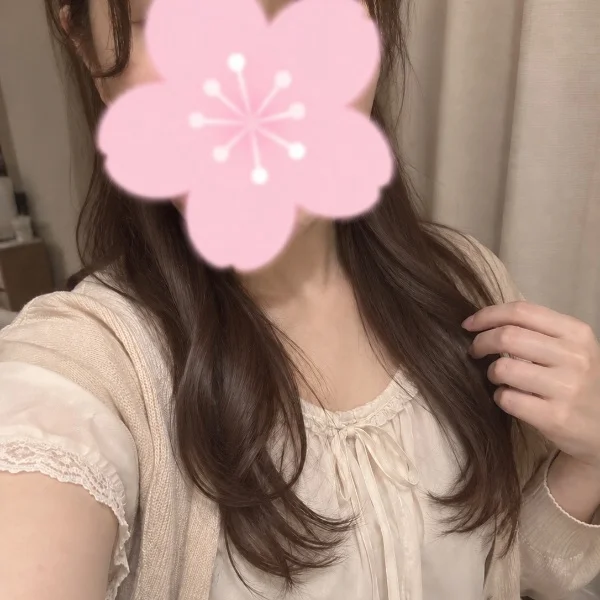 本日22時まで出勤してます