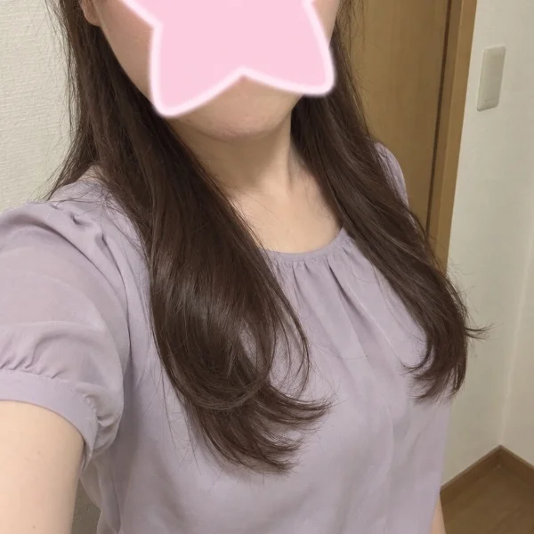 本日も２２時まで出勤してます！
