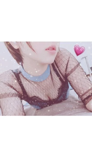 現役学生! 桃