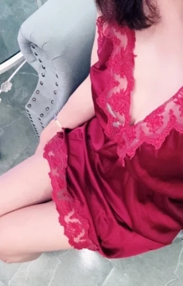 朝比奈 なつ