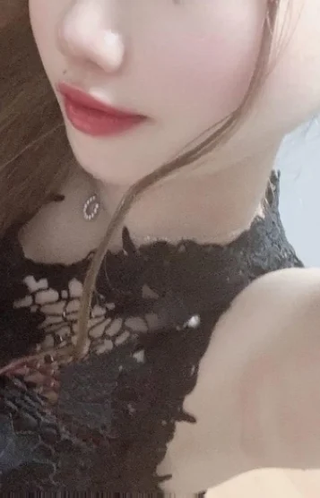 せな S