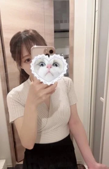 せれな