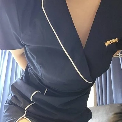 ⭐️明日の出勤情報⭐️ご予約受付中⭐️