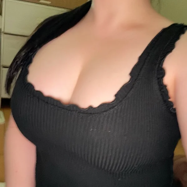 明日17時からいます❣️
