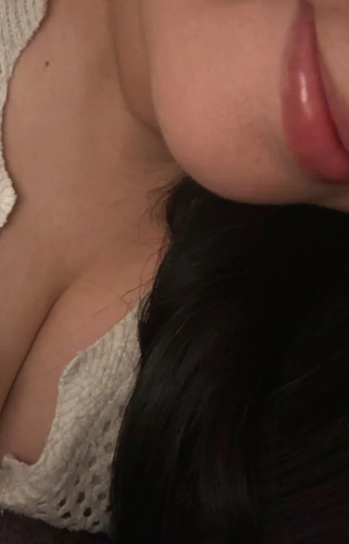 20:30から出勤してます(´-｀*)ﾍ(´∀｀ﾍ)ﾓﾐﾓﾐ